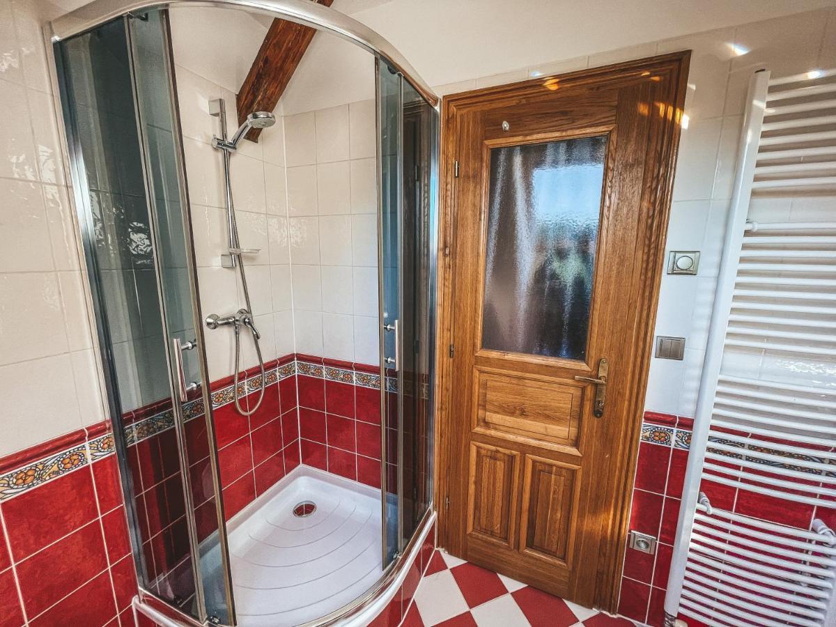 Villa Emausy Luhačovice Eksteriør bilde
